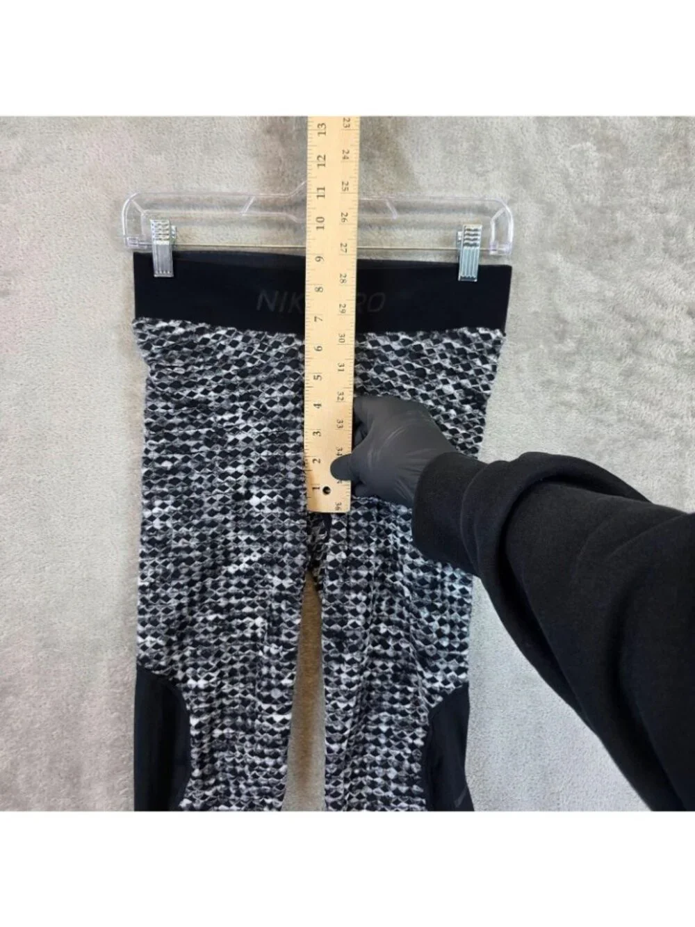 Nike Pro Hyperwarm Leggings Womens M Black Geometric Thermal Running Athletic